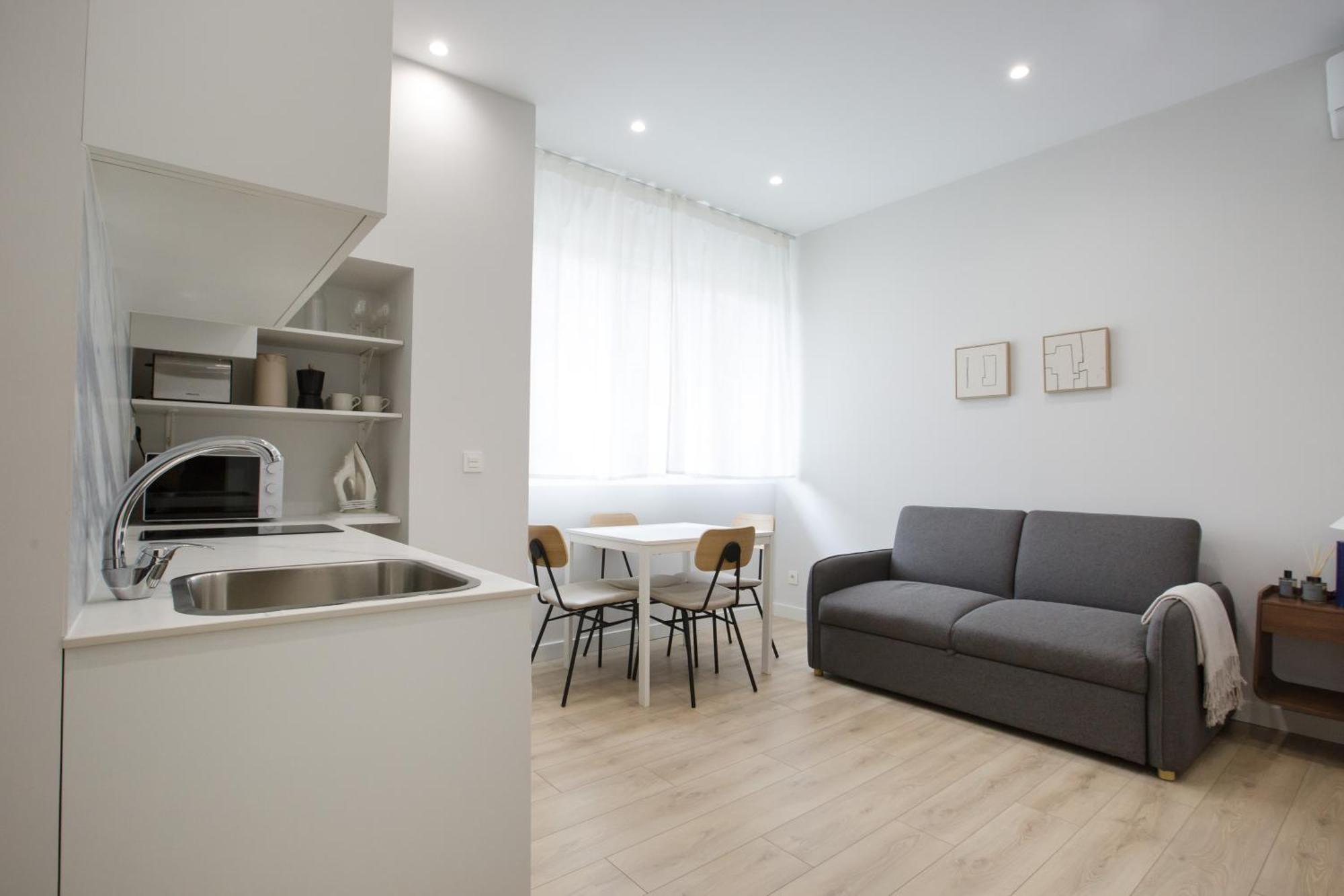 Aparthotel Urbil Zumalacarregui