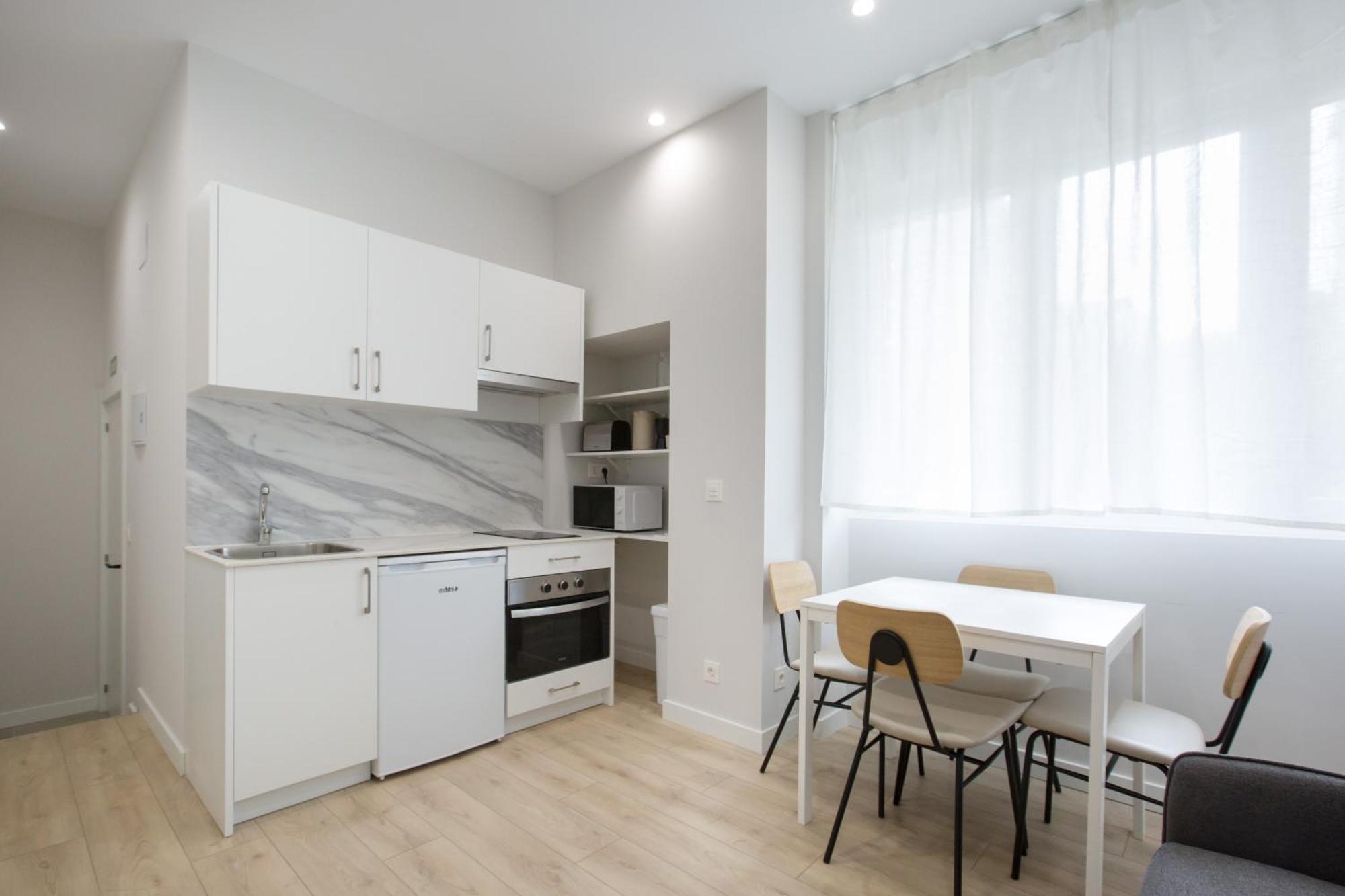 Urbil Zumalacarregui Aparthotel Bilbao